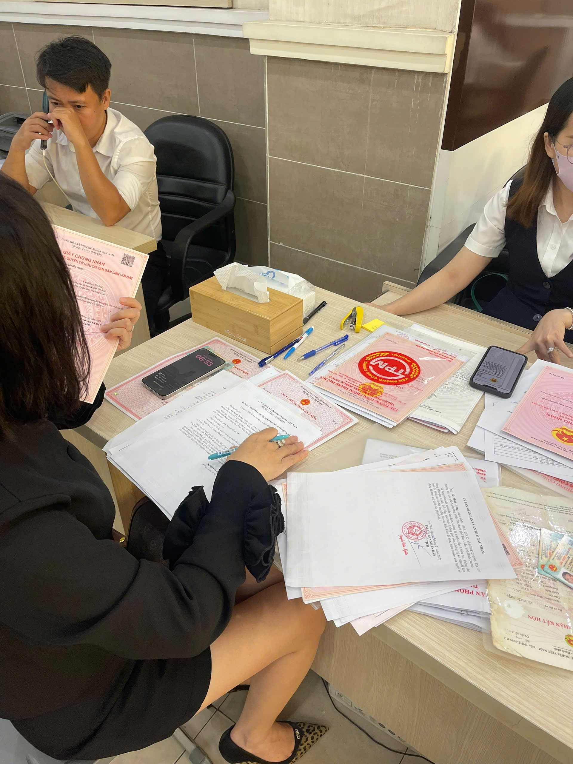 1 nhà đầu tư giao dịch thành công 02 sản phẩm tại KDC Nam Long Sài Gòn