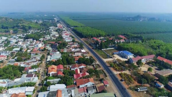 Tại khu vực tỉnh Đồng Nai cũ, giá đất nông nghiệp tại các đoạn đường, tuyến đường tăng bình quân từ 1,1 - 2,2 lần so với bảng giá đất hiện hành.